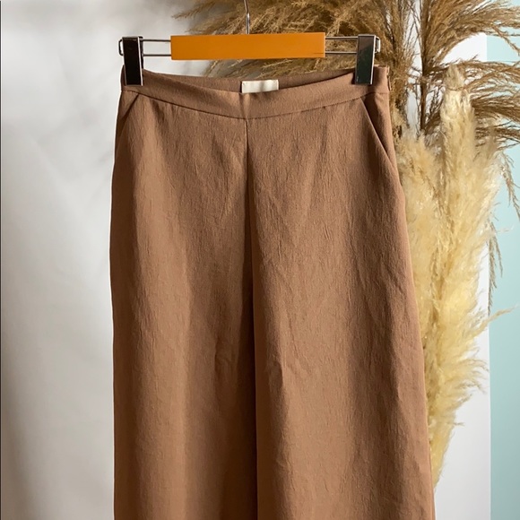 Brown pants - Picture 2 of 3